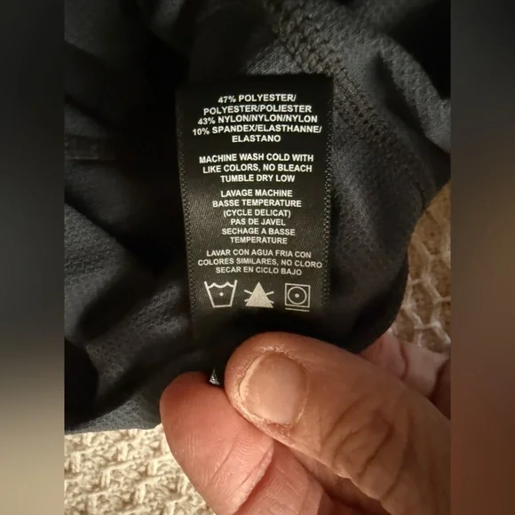 Kuhl Women's Mova Skort in charcoal heather, S, MSRP $70 - Picture 12 of 16